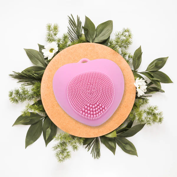 Heart-Shaped Silicone Face Wash Brush – Facial Cleansing Scrubber for Women